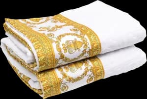 Versace Barocco Print Towels (Set of 2)